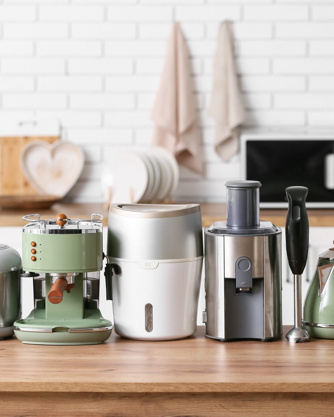 Clean appliances after deep cleaning Cape Town